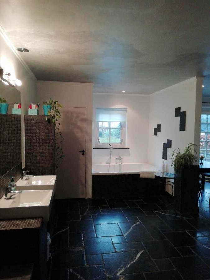 Guesthouse Rijsbergen_Zundert ภายนอก รูปภาพ